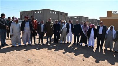 لتحسين مستوى المعيشة فى المناطق البدوية..محافظ جنوب سيناء يشدد على سرعة الانتهاء من مشروع الإسكان البدوي بقرية النقب | صور