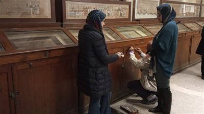 بدء صيانة قطع أثرية تابعة للدولة الحديثة بالمتحف المصري بالتحرير| صور