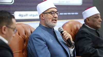 مفتي الجمهورية يثمن مخرجات المبادرة المصرية المعتمدة في القمة العربية: موقف تاريخي يعزز وحدة الصف العربي 