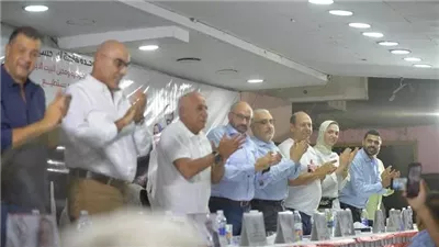 لبيب ونصر يتمسكان بالمدرب.. خلاف بين أعضاء مجلس الزمالك على رحيل فيريرا 