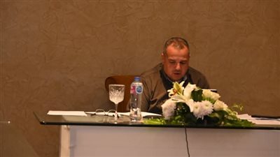 محافظ جنوب سيناء يناقش مشكلات المستثمرين المتعثرين في طابا ورأس سدر