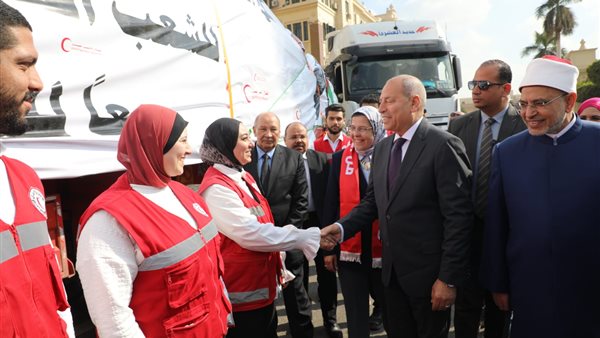 القاهرة تطلق قافلة