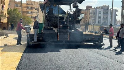 وزير الإسكان يتابع مشروعات الطرق بـ بيت الوطن وسكن لكل المصريين بالقاهرة الجديدة