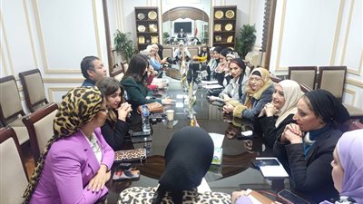 أولياء أمور خلال جلسة حوارية: على وزارة التعليم مراعاة الأوضاع الاقتصادية للأسر