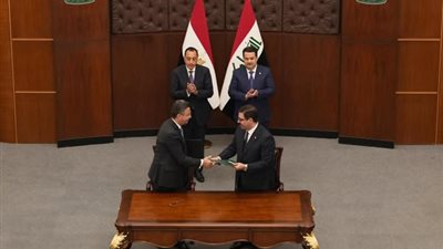 رئيس الوزراء ونظيره العراقي يشهدان توقيع اتفاقيات تعاون بين البلدين