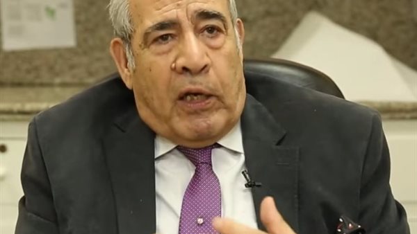 الدكتور حامد محمود