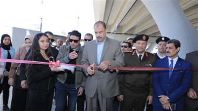 افتتاح سوق اليوم الواحد بمدينة سوهاج بحضور المحافظ| صور