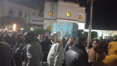 تشييع جنازة العامل ضحية الأسد بحديقة حيوان الفيوم