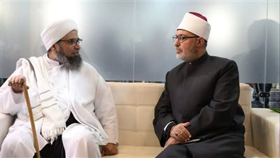 الحبيب علي الجفري: الفقيه المعاصر لا بد أن يوازن بين المصالح والمفاسد لفهم السياسات الاقتصادية وتطبيق الشرع