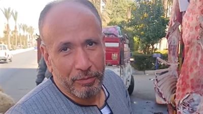 الكندوز بـ330 جنيهًا.. جزار يطلق مبادرة لتخفيض أسعار اللحوم بالسويس قبل رمضان| بث مباشر