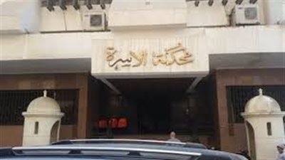 زوجة تطلب الطلاق: جوزي بيحاسبني على كل حاجة زي عداد الكهرباء