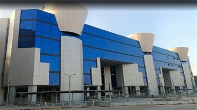 تكليف الدكتورة رحاب عثمان بتسيير أعمال عميد كلية الصيدلة بجامعة عين شمس