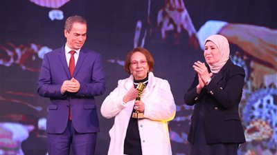 استقبال حافل للمخرجة الكبيرة إنعام محمد علي خلال التكريم في ماسبيرو