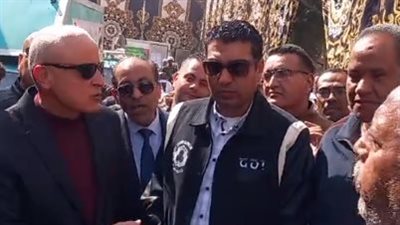 لتوفير السلع بأسعار مخفضة.. محافظ الأقصر يفتتح سوق اليوم الواحد في إسنا | بث مباشر