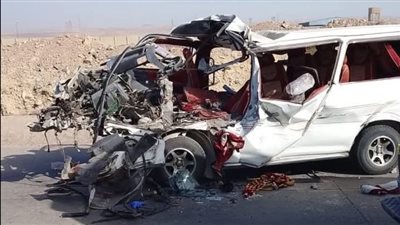 جهات التحقيق تقرر التصريح بدفن جثة سائق الميكروباص في حادث طريق القطامية