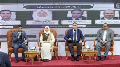 مستشار شيخ الأزهر لشؤون الوافدين: الإمام الأكبر وجه بتطوير الطلاب الوافدين علميا وأدبيا وثقافيا