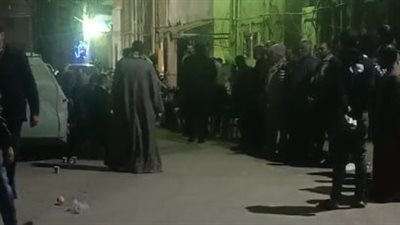 راح ضحية محاولة سرقة.. العثور على جثمان سائق تاكسي مقتولًا بالمنيا | بث مباشر