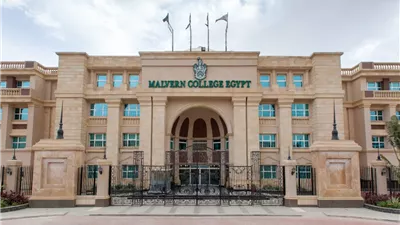 بتعامل الناس كإنهم جواري.. معلمة بـ مالفيرن تشكو إدارة مدرستها: مش هسيب حقي 