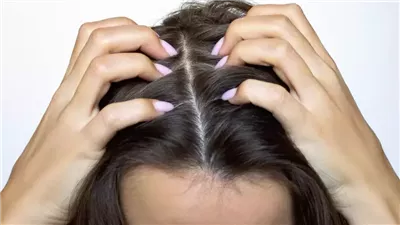  أبرزها الغسيل بلطف.. نصائح تعزز صحة الشعر 