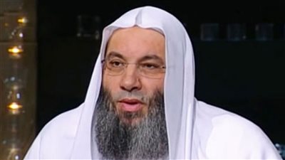 نجل الداعية محمد حسان يقاضي 3 مواقع صحفية وصفحة محامي مغمور بتهمة التشهير