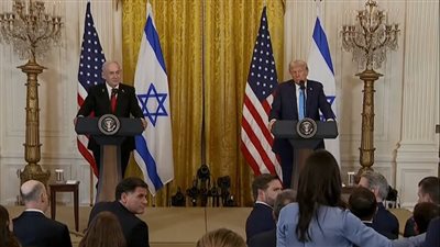 ترامب خلال لقائه بنتنياهو: الولايات المتحدة ستسيطر على قطاع غزة 