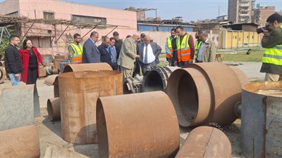 رئيس شركة مياه القاهرة يشدد على تصنيع جميع مهمات الإصلاح وقطع الغيار لتحقيق الاكتفاء الذاتي