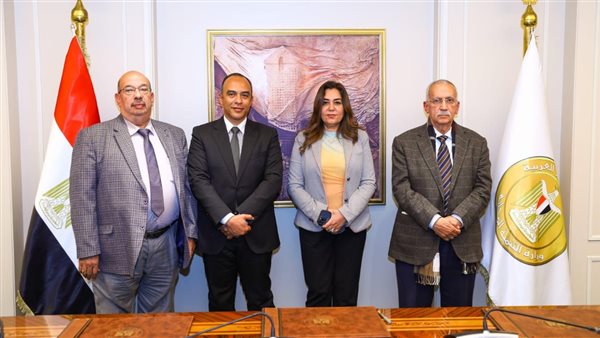 وزيرة التنمية المحلية