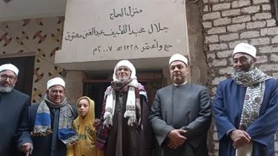 يبلغ 86 عامًا.. الأزهر يكرم الشيخ جلال عبد اللطيف أكبر محفظي القرآن ببني سويف