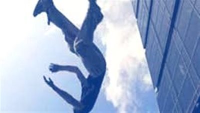 شهيد لقمة العيش.. مصرع عامل سقط به ونش لرفع الرمال من الطابق السابع بسوهاج