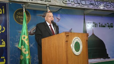  نقيب الأشراف يُحيي الشعب الفلسطيني على تمسكه بأرضه ورفض أي محاولات للتهجير القسري أو الطوعي