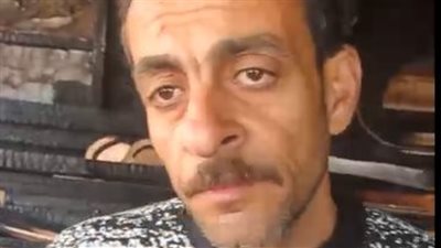 صاحب ورشة تصنيع المراكب المحترقة بالإسكندرية: الحريق كان بسبب عيال بتتخانق | بث مباشر 