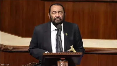 اتهمه بالتطهير العرقي في غزة.. نائب أمريكي يطالب بعزل ترامب