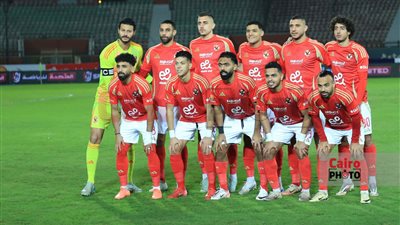 طبيب الأهلي يكشف موقف إصابات الفريق وفرص اللحاق بلقاء القمة 