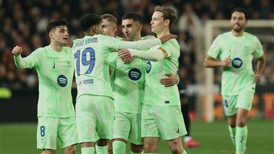 برشلونة يقسو على فالنسيا بخماسية نظيفة ويحسم صعوده إلى نصف نهائي كأس ملك إسبانيا 