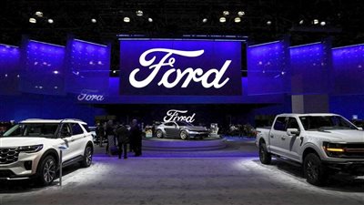 فورد تستدعي نحو 79.800 سيارة بسبب عيوب في ألواح الأبواب وشريط الإضاءة