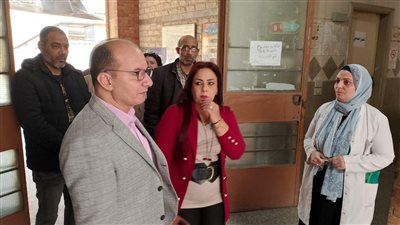 رئيس صحة القاهرة يرصد مشاكل في الكهرباء وتراجع مستوى النظافة بمركزين طبيين بالشرابية