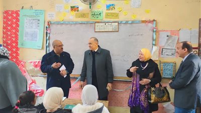 وكيل تعليم بني سويف تتفقد انتظام العملية التعليمية في المدارس