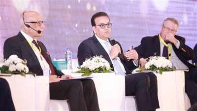 وزير الصحة: ارتفاع حصة أسرة الرعاية الصحية بالقطاع الخاص إلى 29.3% خلال 2022 