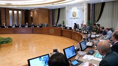 متحدث الحكومة: نعمل على معالجة وتحسين مناخ الاستثمار.. وإطار تشريعي قريبًا 