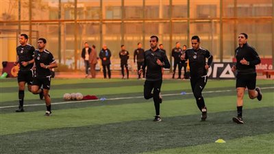 ختام ورشة تطوير الحكام بتدريبات عملية تخصصية داخل منطقة الجزاء