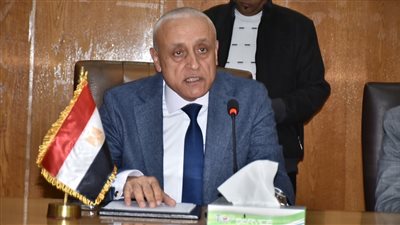 محافظ الأقصر للصحفيين: أرجأت عمرتي حتى أنهي أزمة المياه من جذورها