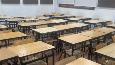 اشتباه في تسمم غذائي وإعياء شديد يصيب 6 طالبات في السويس