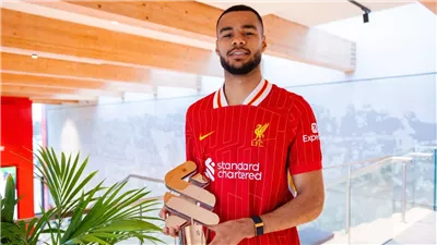 متفوقًا على صلاح.. كودي جاكبو يفوز بجائزة لاعب الشهر في ليفربول