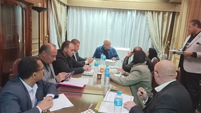 توفير فرص عمل.. محافظ القليوبية يواصل لقاءاته الأسبوعية بالمواطنين في الخانكة