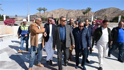 محافظ جنوب سيناء يتفقد ساحة العلم بمدينة طابا استعدادًا للاحتفال بالعيد القومي الـ36 للمحافظة| صور