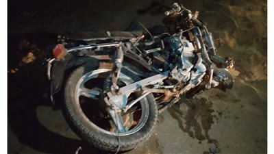 مصرع شخص في حادث تصادم سيارة ميكروباص ودراجة نارية بالفيوم