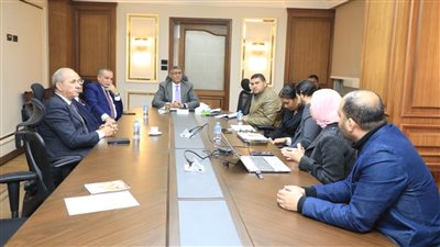 محافظ الجيزة يلتقي مدير صندوق التنمية الحضرية ووفد الوكالة الألمانية للتعاون بعدد من المشروعات 