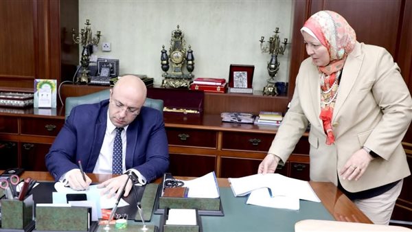 محافظ بني سويف ووكيل