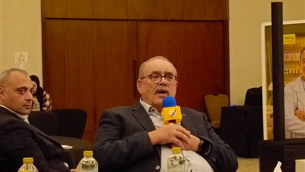 أشرف صبري خلال المؤتمر