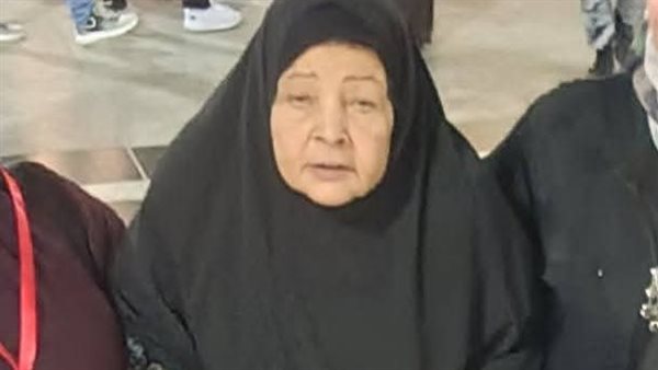 وفاة مسنة أثناء أداء